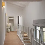 Simona Villa *